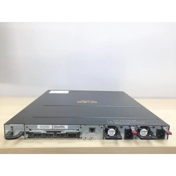 Aruba 3810M Series 24G 1-Slot Switch (Model : JL071A)