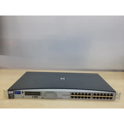 HP Procurve Switch 2524 J4813A , 24 Ports